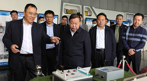新鄉(xiāng)市副市長祁文華帶隊調研高服股份